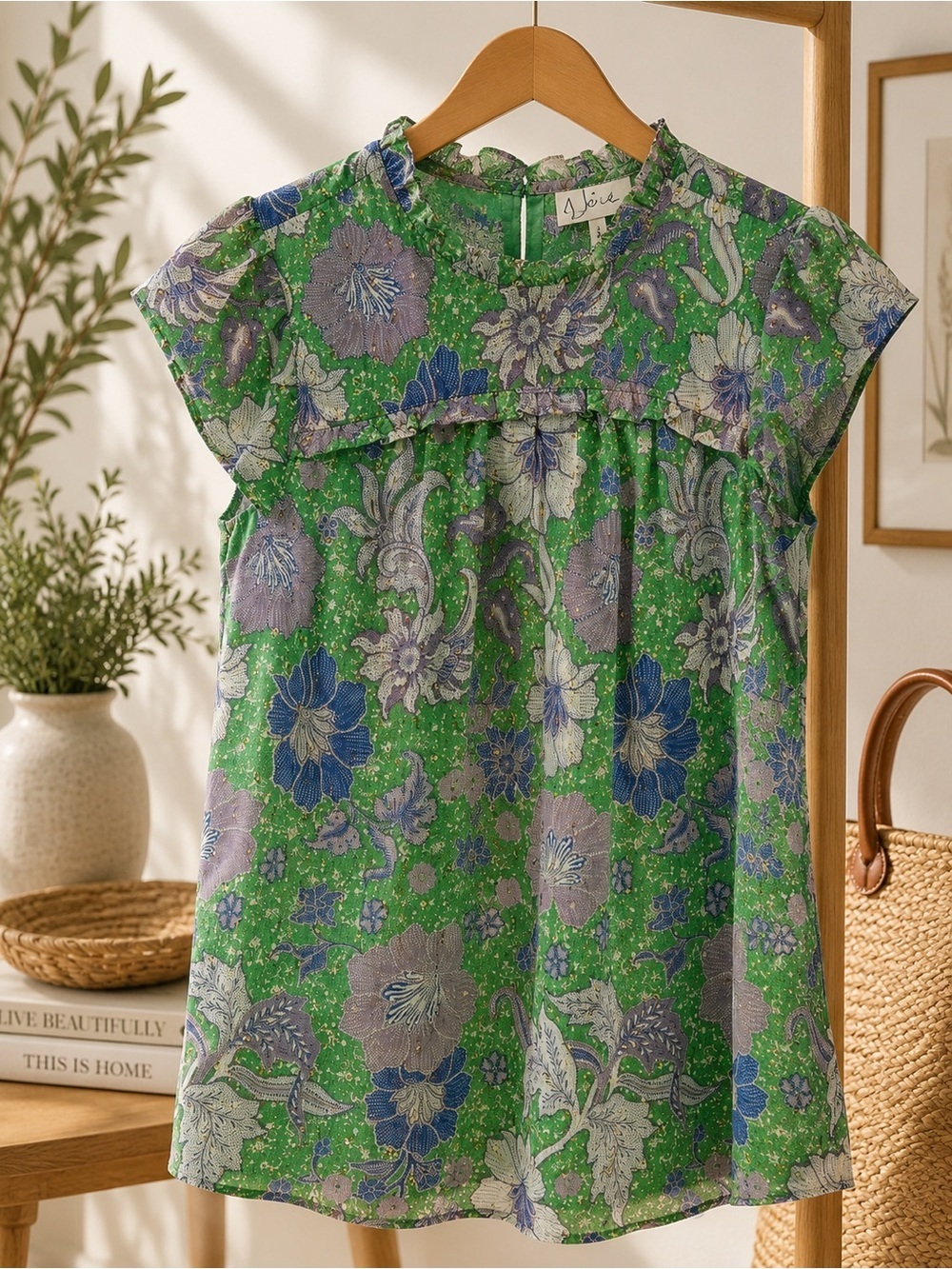 Joie Green Floral Metallic Thread Cap Sleeve Blouse Top EUC XL #2671